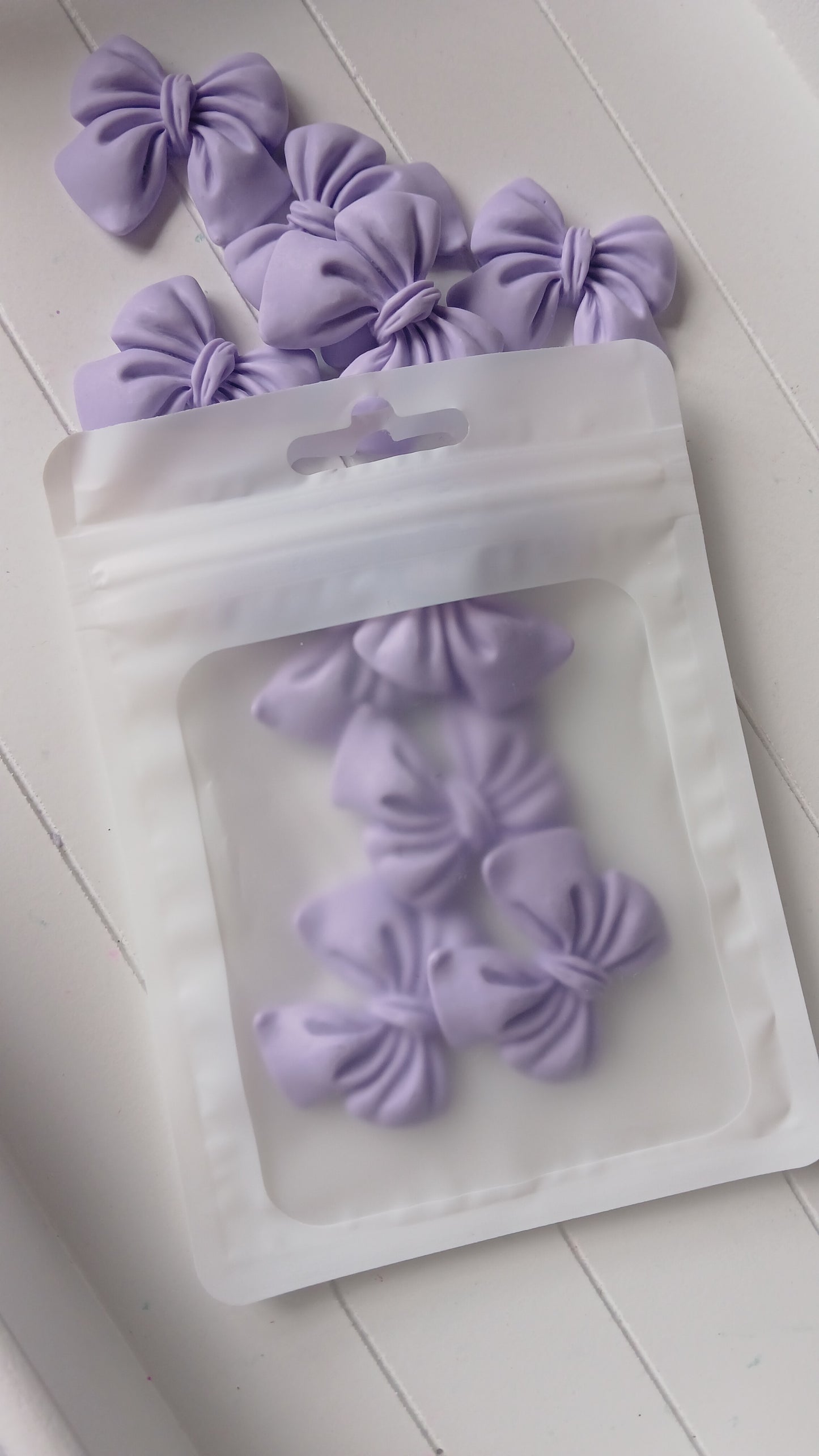Lilac bow 34mm (pack of 5)